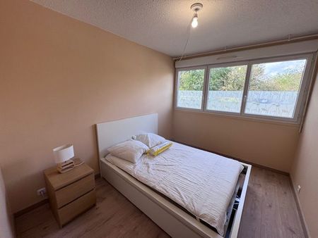 Location Appartement 3 pièces 69m² PESSAC 33600 - Photo 4