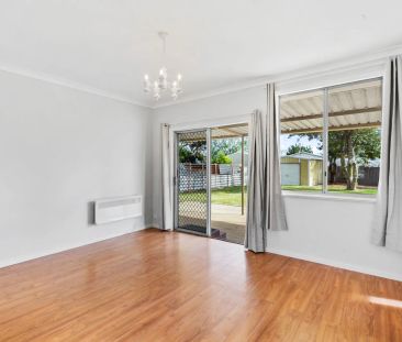 Charming 3 x 1 with Huge Powered Shed & Side Access - Photo 1