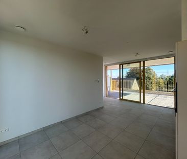 Nieuwbouwappartement met ruim terras te huur in Lommel - Photo 1