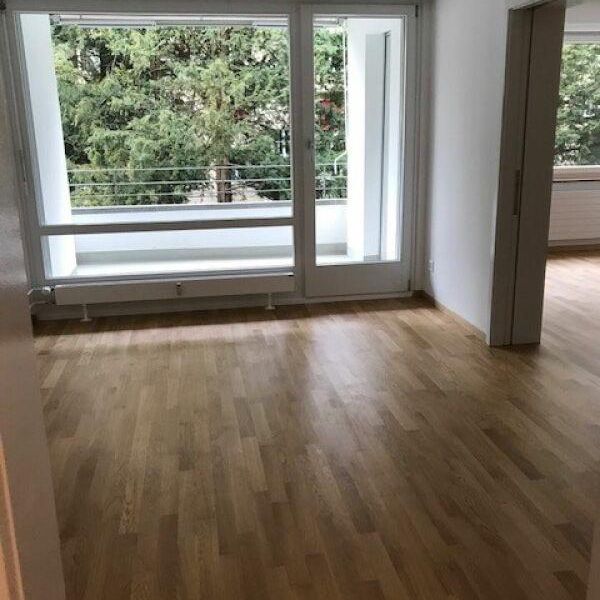Familienwohnung in Stadtnähe und doch im Grünen - Foto 1