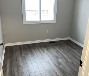 For Lease - 70 Marsellus Drive Unit# MAIN, Barrie, Ontario - Photo 3