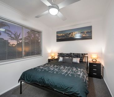 Spacious Family Home - Photo 6