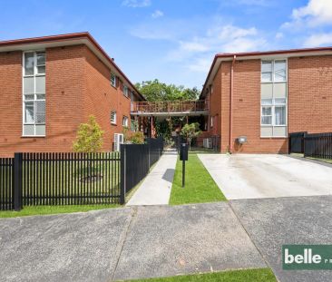 Modern One-Bedroom Apartment in Prime Lilyfield Location - Photo 3