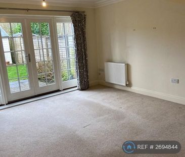 2 bedroom semi-detached house to rent - Photo 1