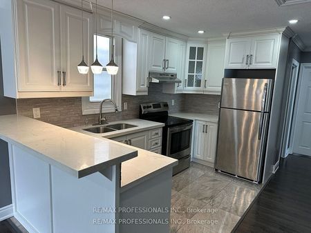 For Lease - 167.5 Grosvenor Avenue Unit# Upper, Hamilton, Ontario - Photo 5