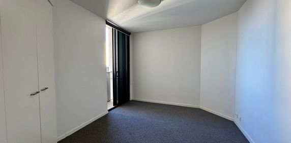 Spacious Two Bedroom I Palladio - Photo 2