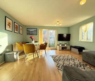 3 bedroom link detached house to rent - Photo 1