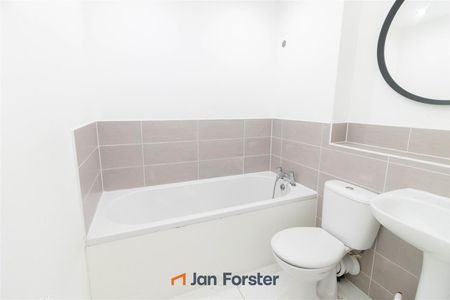 3 Bedroom House - Photo 5