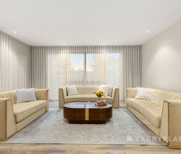 Spacious and Stylish Family Home - Photo 3