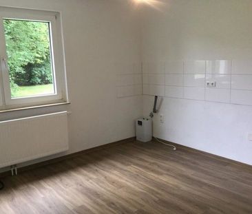 Kurzfristig anmietbar! 1 1/2 Zimmer Raumwunder mit tollem Balkon in... - Foto 1