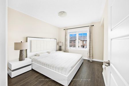 For Lease - 335 Ellen Davidson Drive, Oakville, Ontario - Photo 3