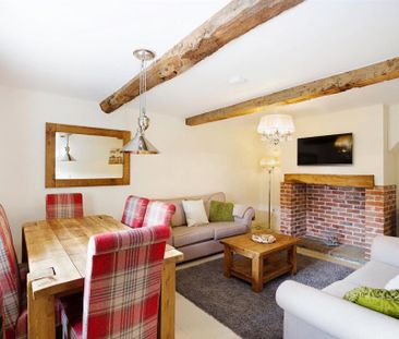 3 bedroom parking to rent - Photo 3