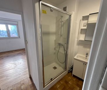 Location Appartement 2 pièces 62m² LOOS 59120 - Photo 1