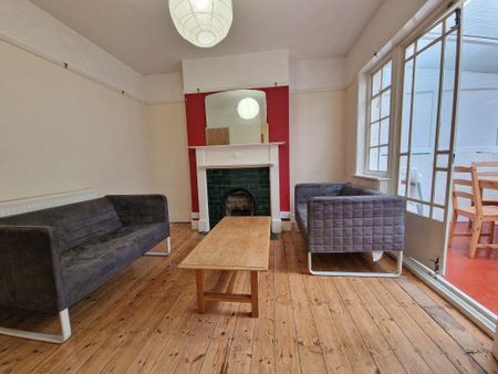 4 bedroom house to rent - Photo 2