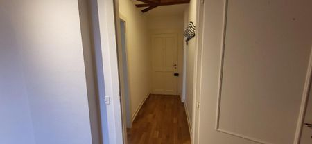 Belle chambre mansardée, idéal pour étudiants ou comme pied-à-terre, avec vue dégagée. - Foto 2
