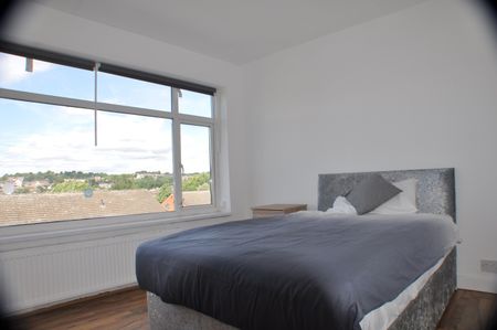 Room in a Shared House, Whiteways Grove, S4 - Photo 3