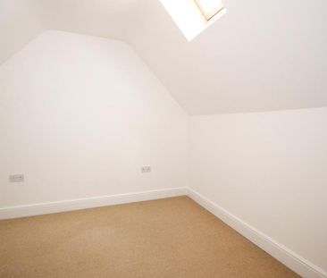 5 bedroom house to rent - Photo 2