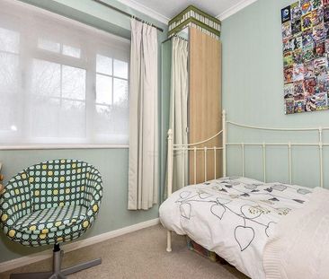 4 bedroom terraced house to rent - Photo 4