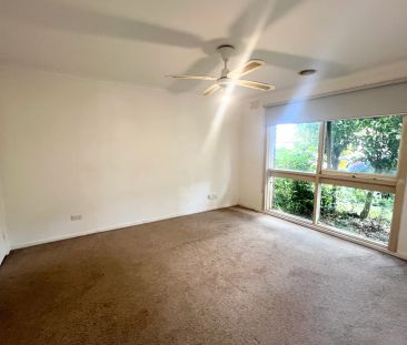 Generous All Throughout - Photo 6