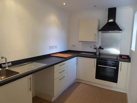 Studio to rent - Photo 4