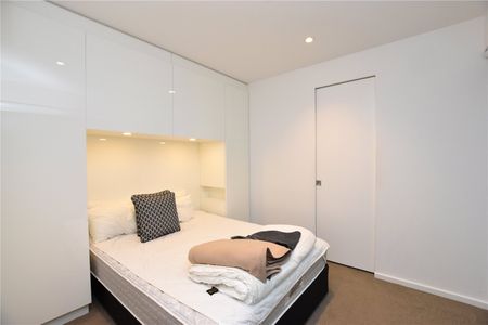 2108/601 Little Lonsdale Street - Photo 4