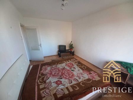 Apartament 3 camere de inchiriat in zona Rogerius, Oradea - Fotografie 2