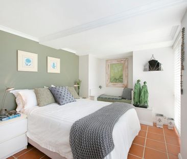 Pittwater Views with a European Flair - Photo 6