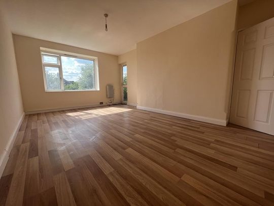 2 bedroom maisonette to rent - Photo 1