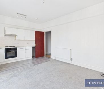 2 bedroom Flat To Let - Photo 6