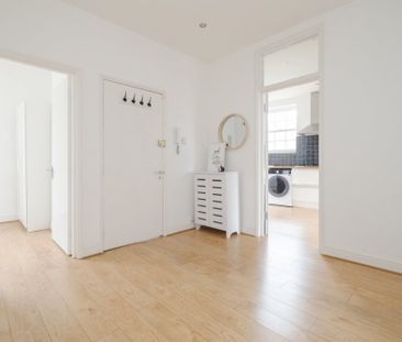 3 bedroom flat to rent - Photo 5