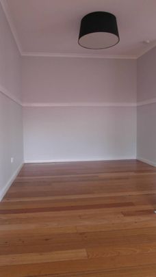 Renovated 3 Bedroom Home - Photo 1