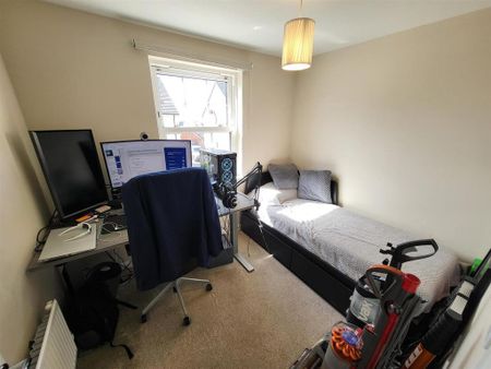 4 bedroom detached house to rent - Photo 5