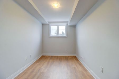 For Lease - 185 Seguin Street, Richmond Hill, Ontario - Photo 2