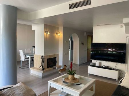 4 bedroom luxury Townhouse for rent in Nueva Andalucia, Spain - Photo 5