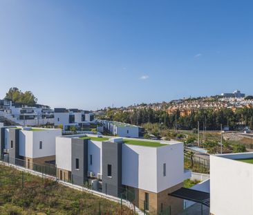 Semi-Detached House · Estepona - Photo 6