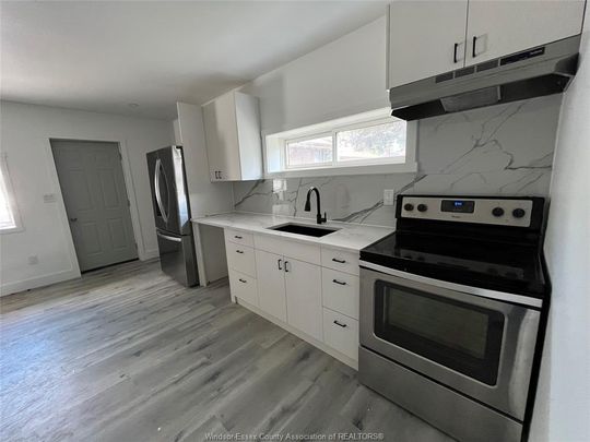 For Lease - 2505 ASKIN Unit# 3, Windsor, Ontario - Photo 1