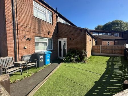 Hitchens Close, Runcorn, Cheshire, WA7 - Photo 4