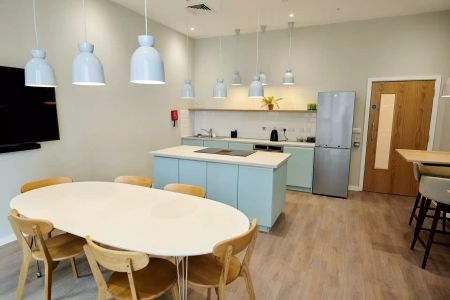 Platinum Studio - Photo 5