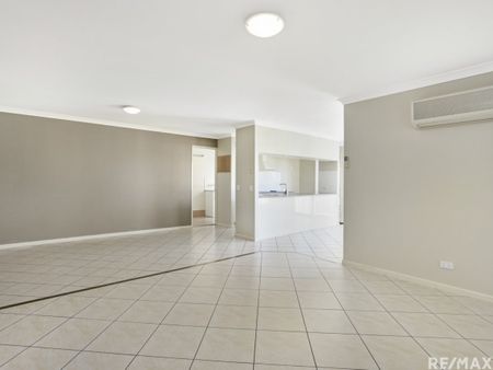 43 Inwood Circuit, Merrimac QLD 4226 - House For Rent | Domain - Photo 2