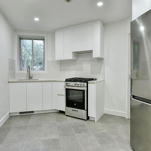 3500 Ridgewood - Photo 2