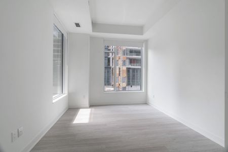 For Lease - 11 Yorkville Avenue Unit# 513, Toronto, Ontario - Photo 5