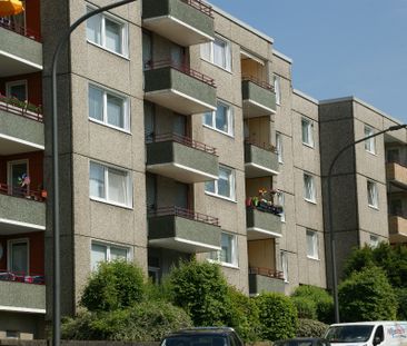 Große 2-Zimmer-Wohnung in Wuppertal Vohwinkel - Mit neuen Laminat u... - Photo 1