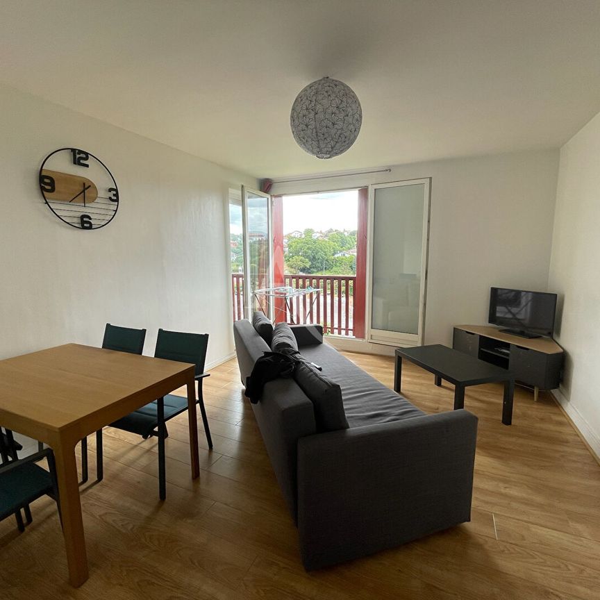 Location Appartement 3 pièces 56m² - Photo 1