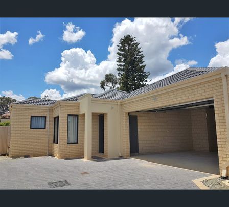 5B William St, Armadale, WA 6112 - Photo 1