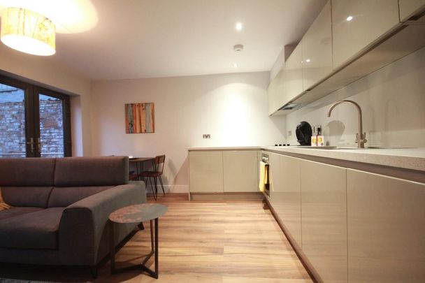 2 bedroom apartment to rent - Photo 1