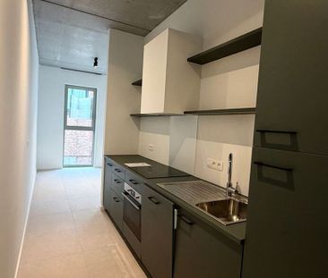 Appartement te huur in Antwerpen voor € 965 met 1 slaapkamer - Photo 5