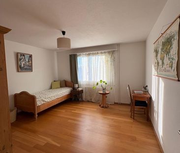Charmante 4.5-Zimmer-Wohnung mit Balkon in sonniger und ruhiger Lage in Emmenbrücke - Photo 2