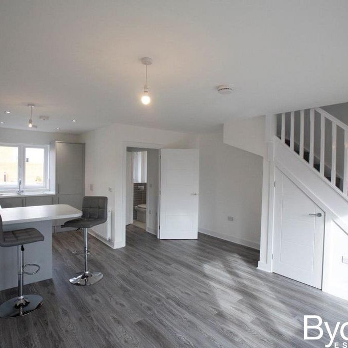 2 bedroom terraced house to rent - Photo 1