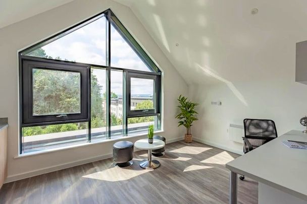 Premium Townhouse Ensuite - Photo 1