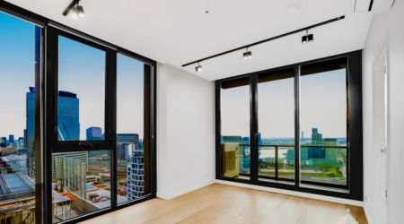 65 Dudley Street, West Melbourne, Melbourne - Photo 2